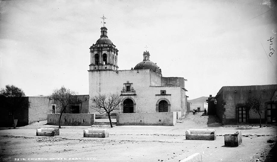 Fotografía del templo de San Francisco de William H. Jackson